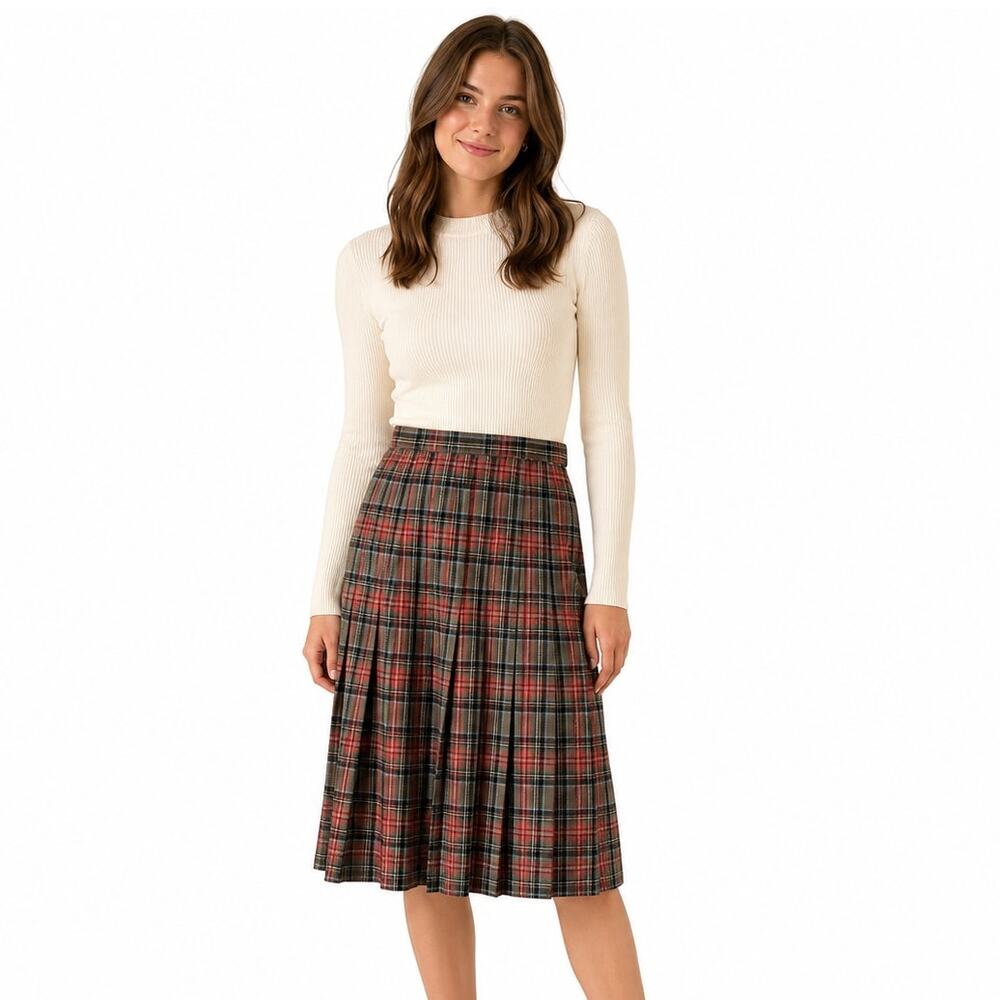 Vintage Pendleton Pleated A Line Wool Skirt Red Green Plaid Size XS Waist 24"
